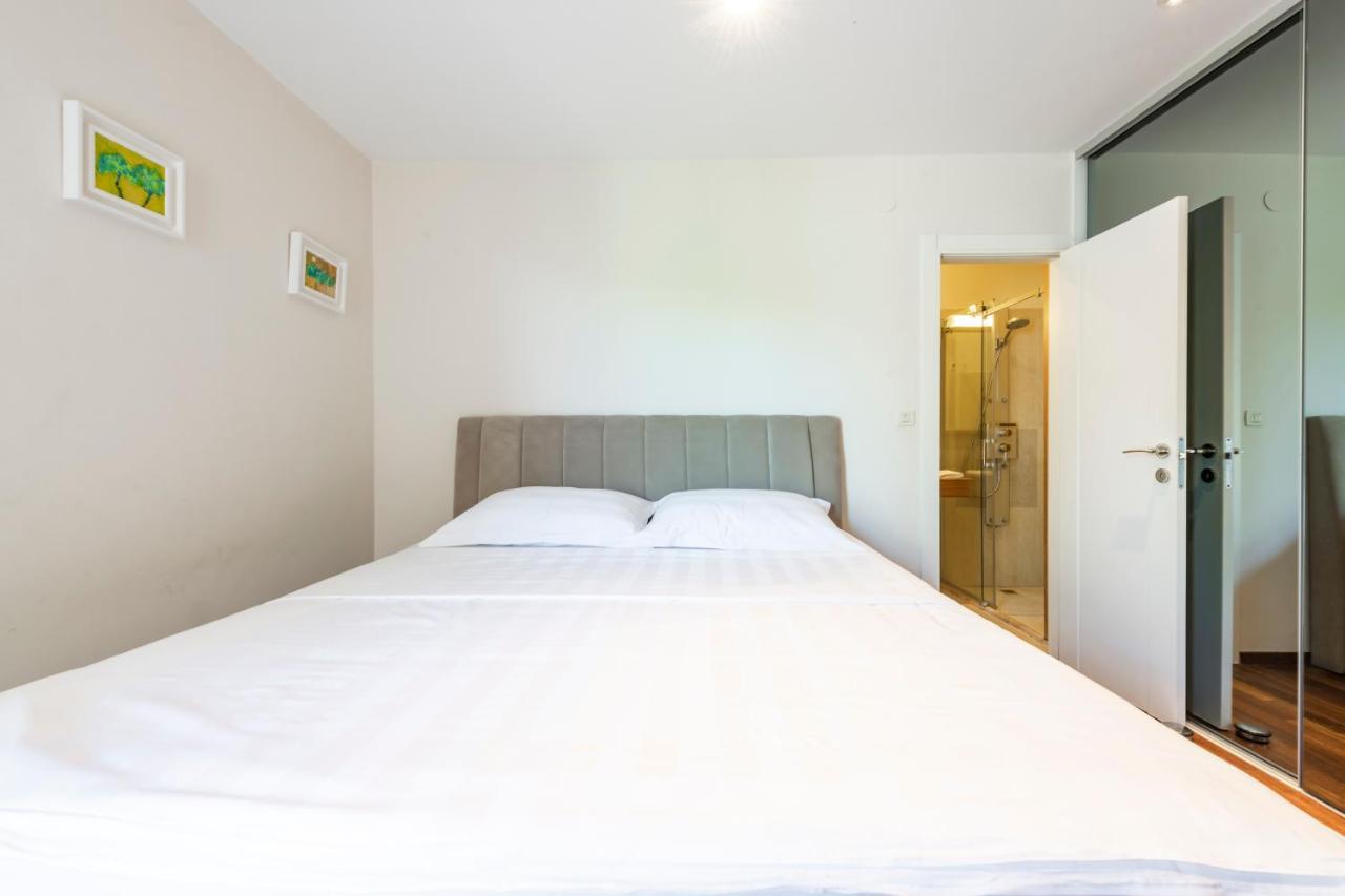 New Five Star Superior Apartment Zaton  Εξωτερικό φωτογραφία